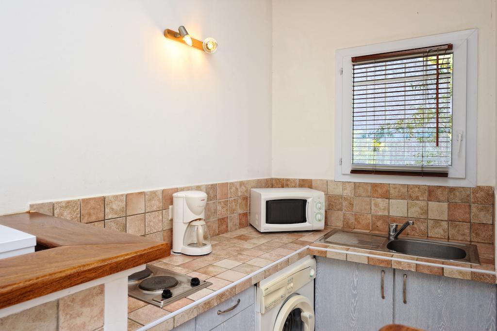 Domaine De Pianiccia Apartment Фавоне Стая снимка